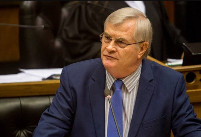Minister proposes corporal punishment to solve prison overcrowding crisis