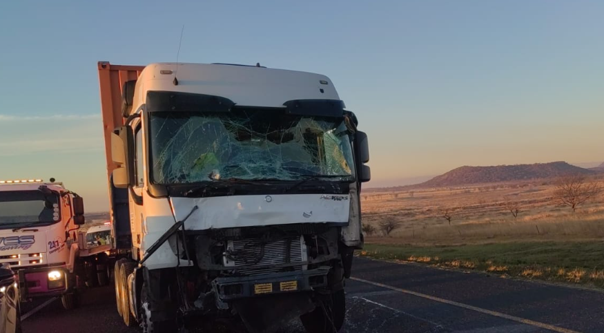 Fatal accident on N3 leaves four people dead  