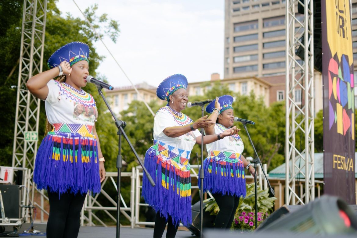 Mahotella Queens