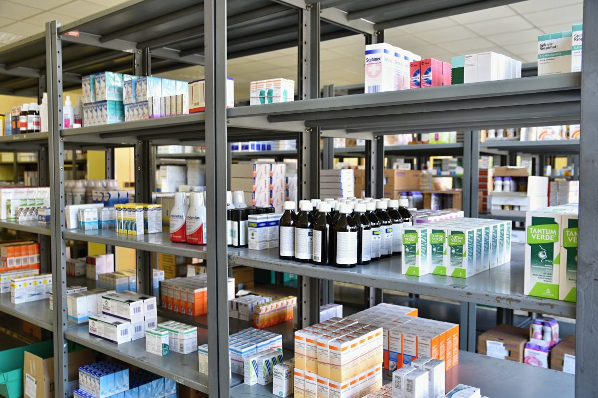 Hawks arrest pharmacy owner and staff for operating without licences