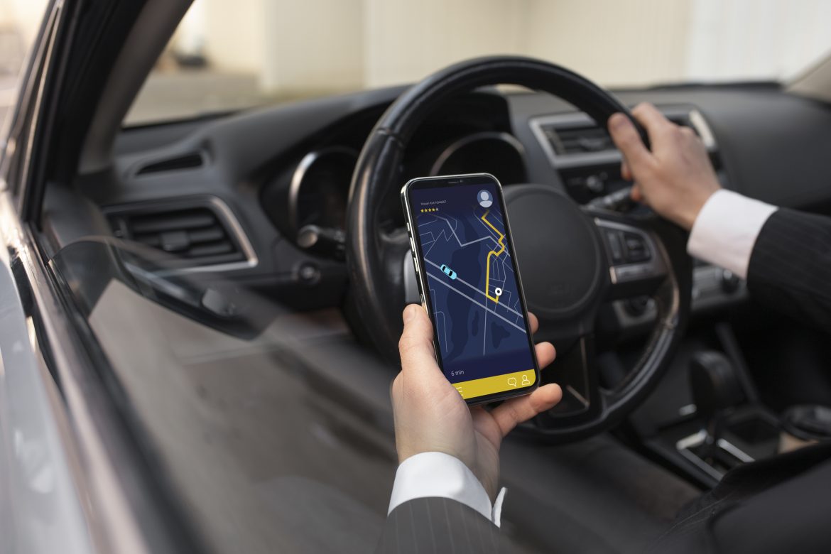 Panic buttons & background checks: Uber/Bolt drivers face tight regulations