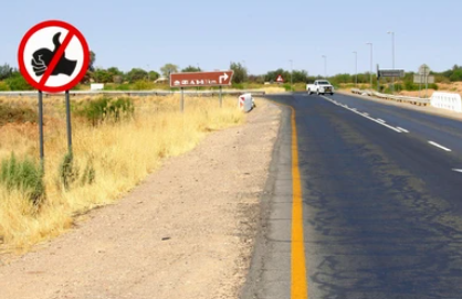 Thinking of giving a stranger a lift this festive season? Gauteng police say don’t