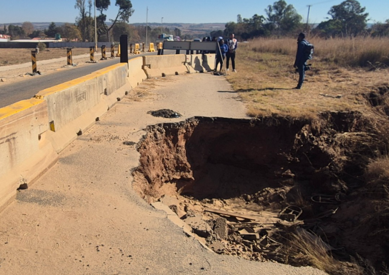 Gauteng authorities enforce permanent closure of R563