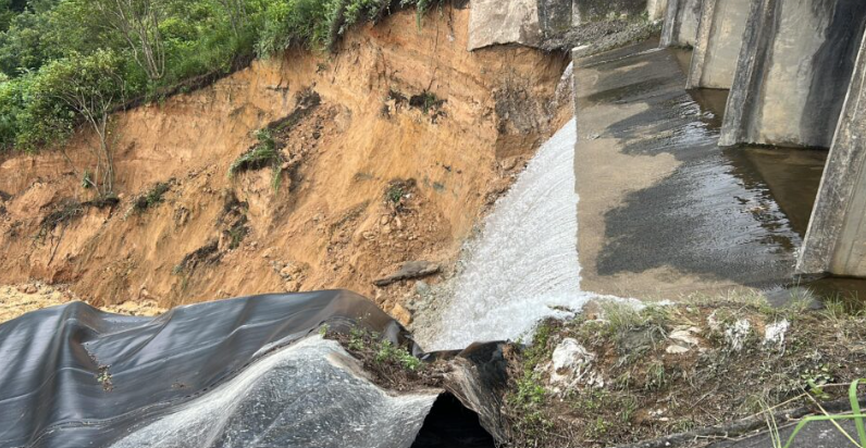 Residents asked to evacuate as Santeeko Dam faces imminent failure in Mpumalanga