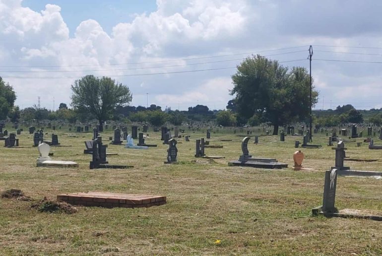 No funeral services available in Johannesburg on these dates in April