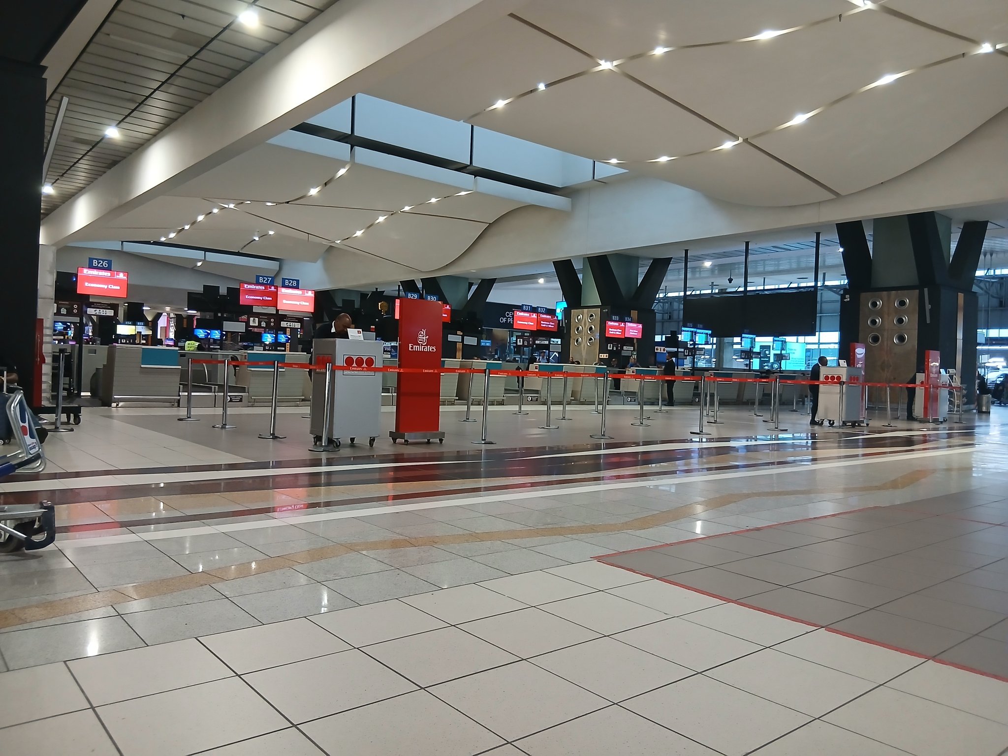 Flight cancellations and closed airspaces leave travellers Stranded Amid Middle East bombings