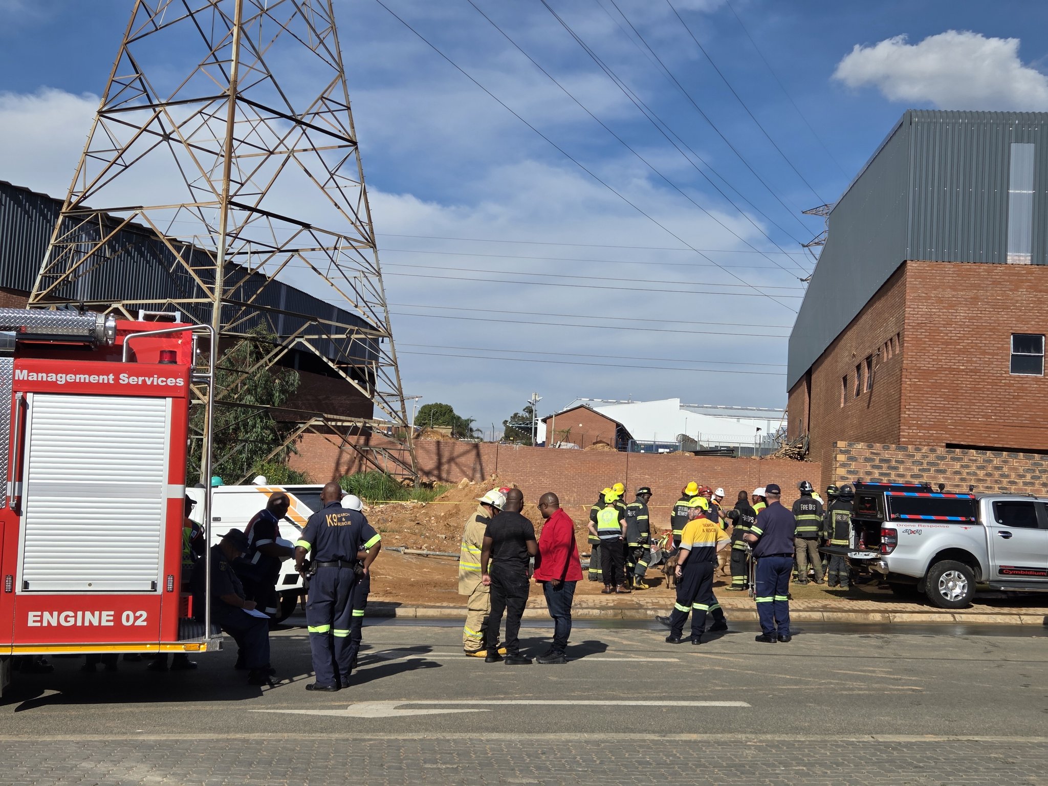 Ramaphosa mourns six workers killed in Joburg building collapse