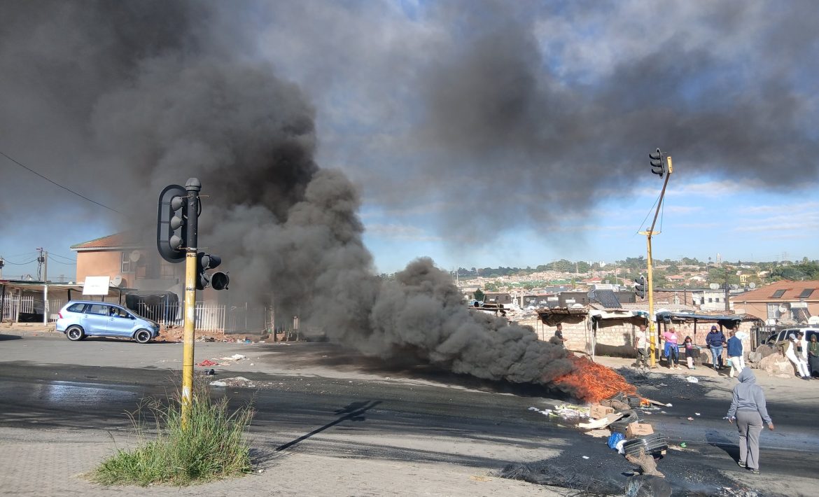 A month without electricity: this is what Alex residents are subjected to