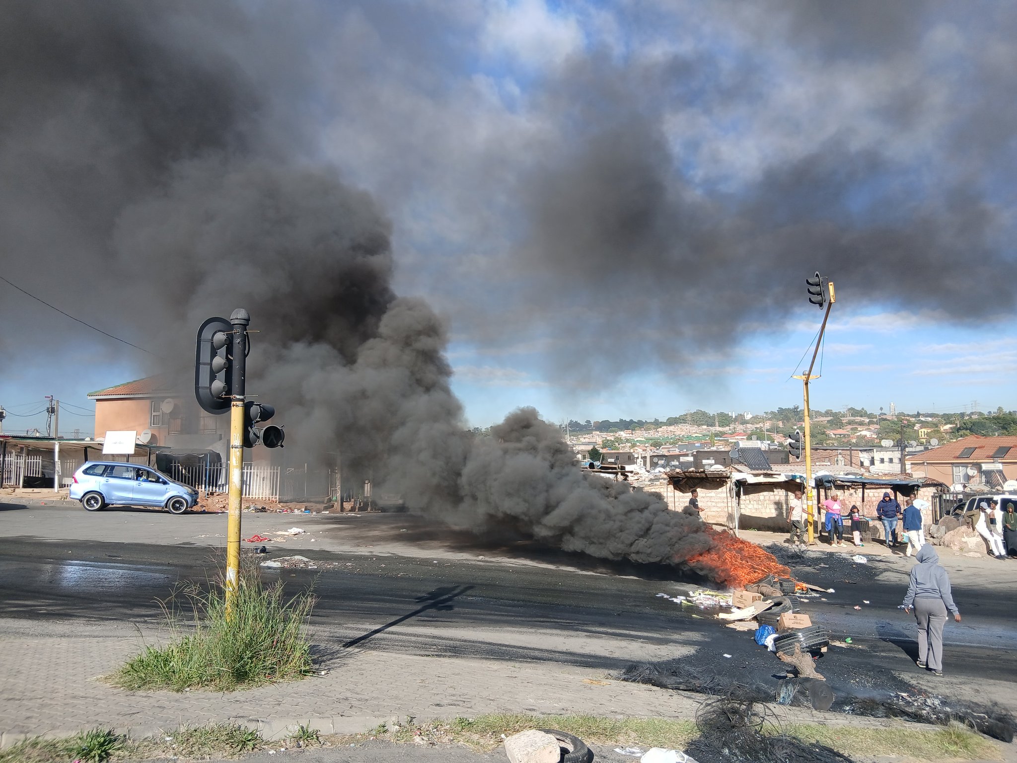 A month without electricity: this is what Alex residents are subjected to