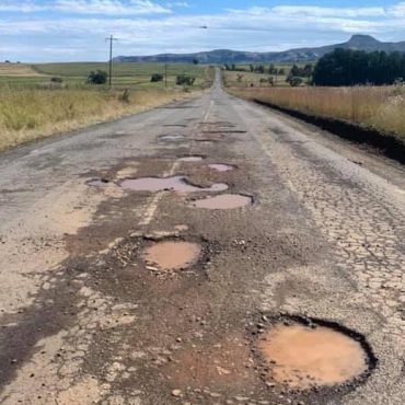 Legal expert Nthabiseng Dubazana has explained what motorists can do when a pothole causes an accident and injury.