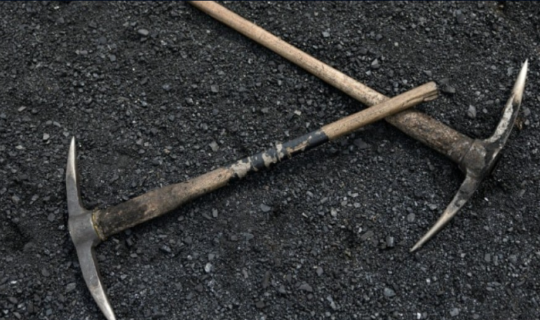 Will tougher laws stop zama zamas? Mining expert says the law is targeting the wrong people