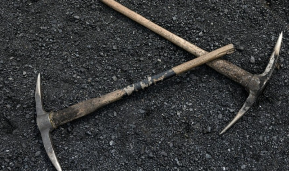 Will tougher laws stop zama zamas? Mining expert says the law is targeting the wrong people