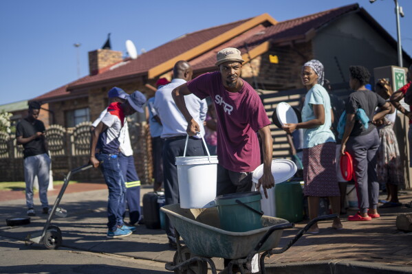 From load shedding to dry taps: Can SA use the same formula to fix its water crisis?