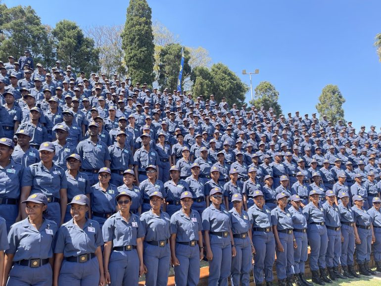 More than 1 million applied to SAPS - but few were White, Indian or Coloured