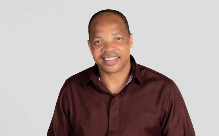Former SABC Sport presenter Owen Ndlovu found dead in Ekurhuleni