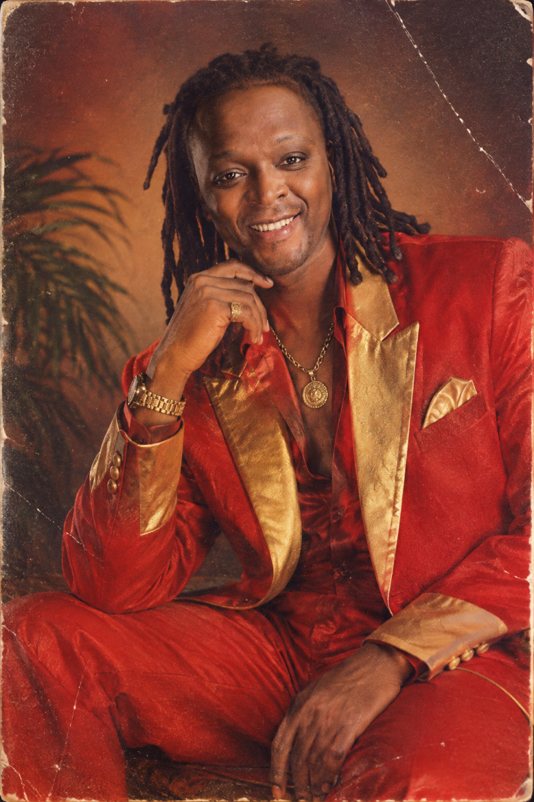 PICS: Kaya 959 stars go back to the 80s in viral AI photo trend